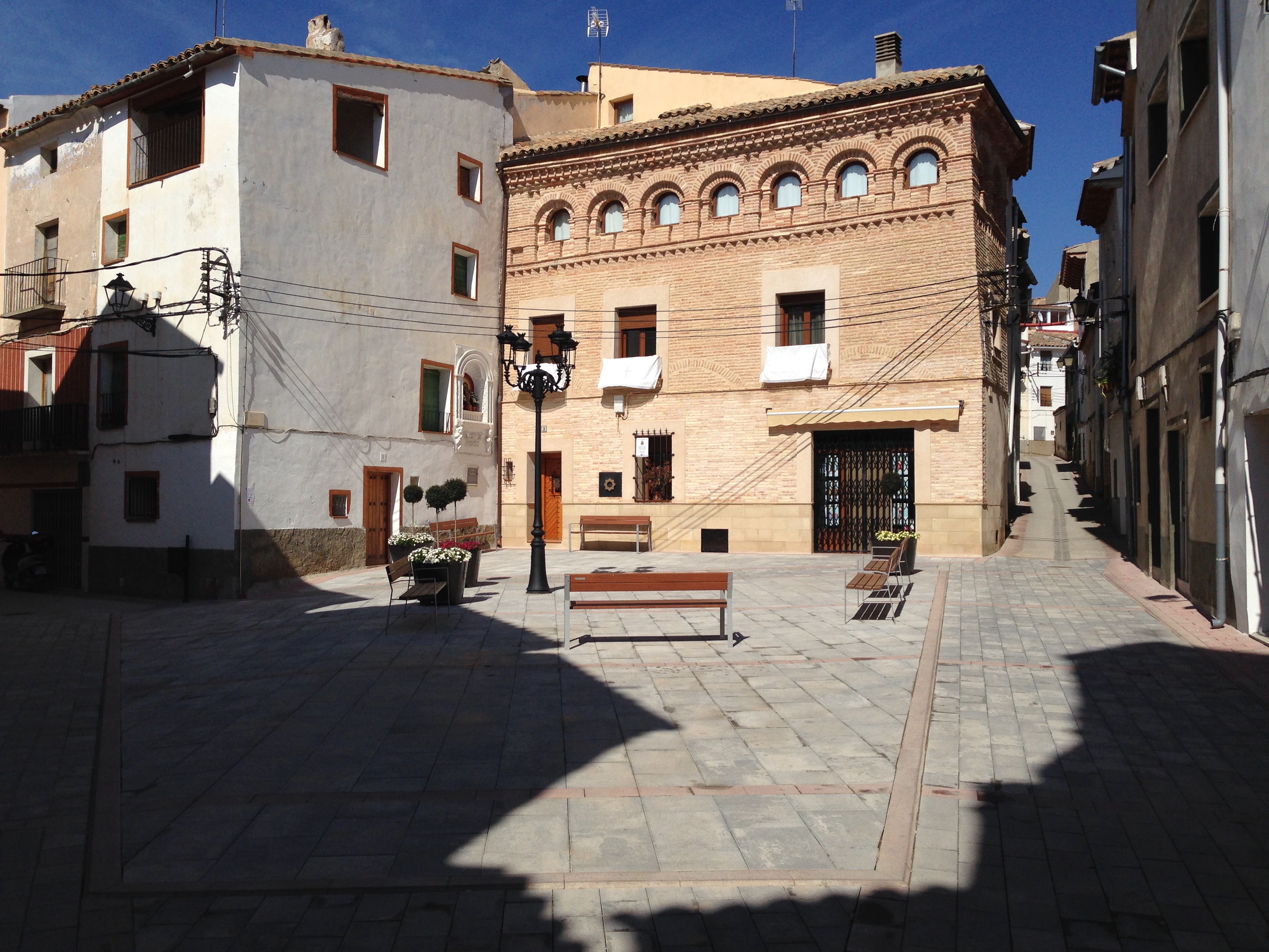 Plaza de la Parroquia desde la Capilla